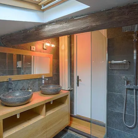 Nocnoc - Le Jumanji, Maison De Ville, Vers Comedie Et Gare *